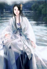 扮演白莲后,她成了万人迷